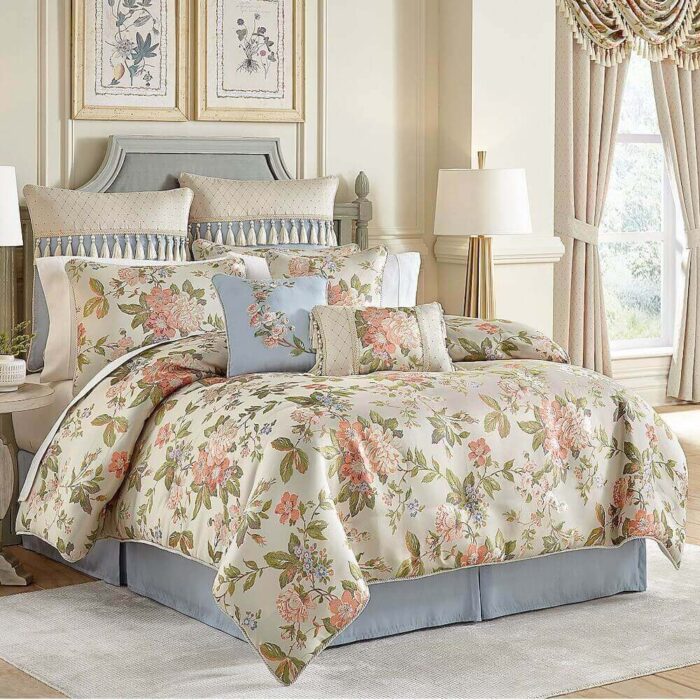 Croscill Home Carlotta Comforter Set