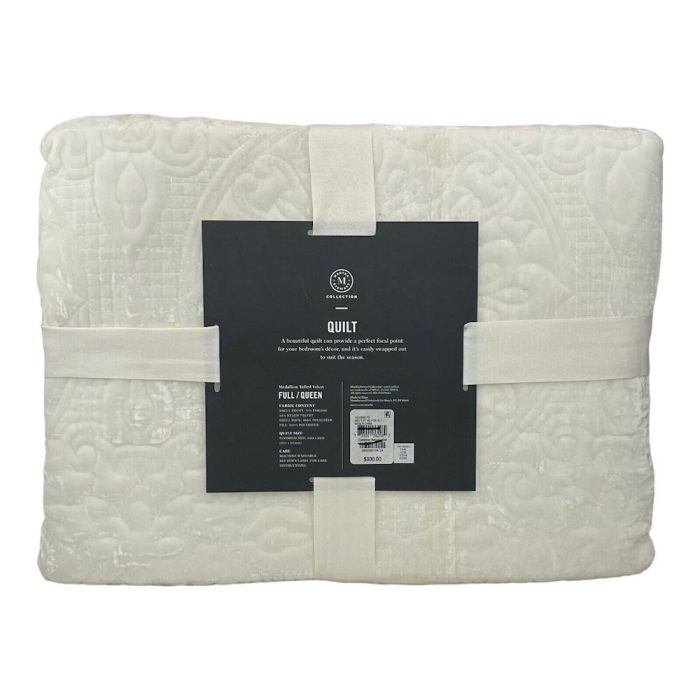 Martha Stewart Medallion Tufted Velvet Quilt Ivory 4