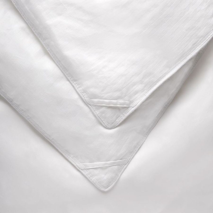 Bloomingdale's My Warmer White Duck Down Twin Comforter 3