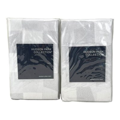 Hudson Park Facets Standard Sham