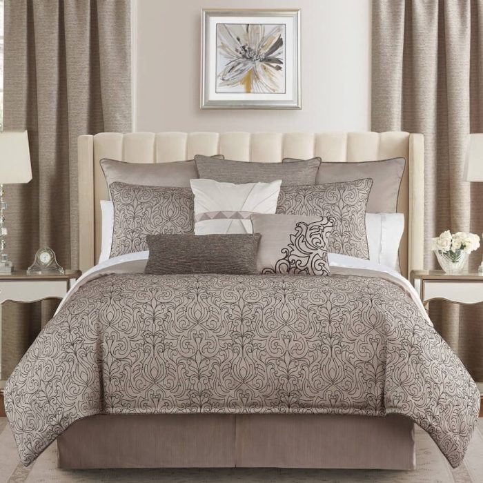 Waterford Patrizia Comforter Set