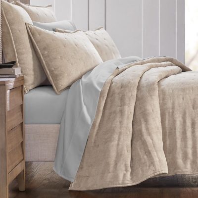 Hudson Park Textured Chenille King Quilted Coverlet Rust 2