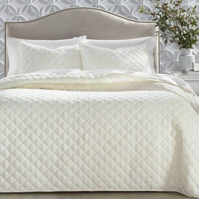 Martha Stewart Tufted Velvet Quilt Ivory 2