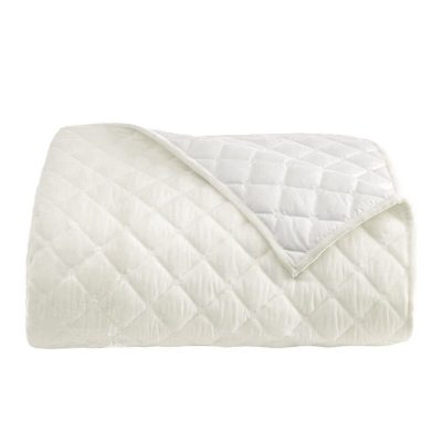 Martha Stewart Tufted Velvet Quilt Ivory
