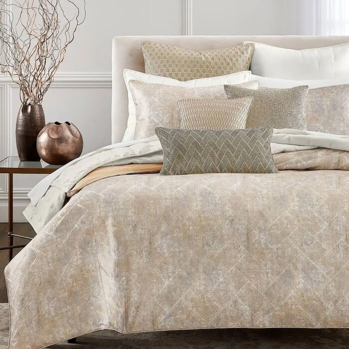 Hudson Park Linear Sandstone Duvet Cover Gold 2