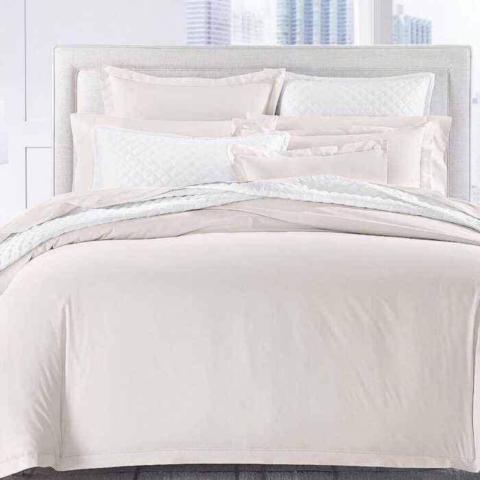 Hudson Park 680 Thread Count Euro Sham Vanilla Sky