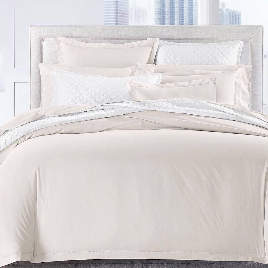 Hudson Park 680 Thread Count Euro Sham Vanilla Sky